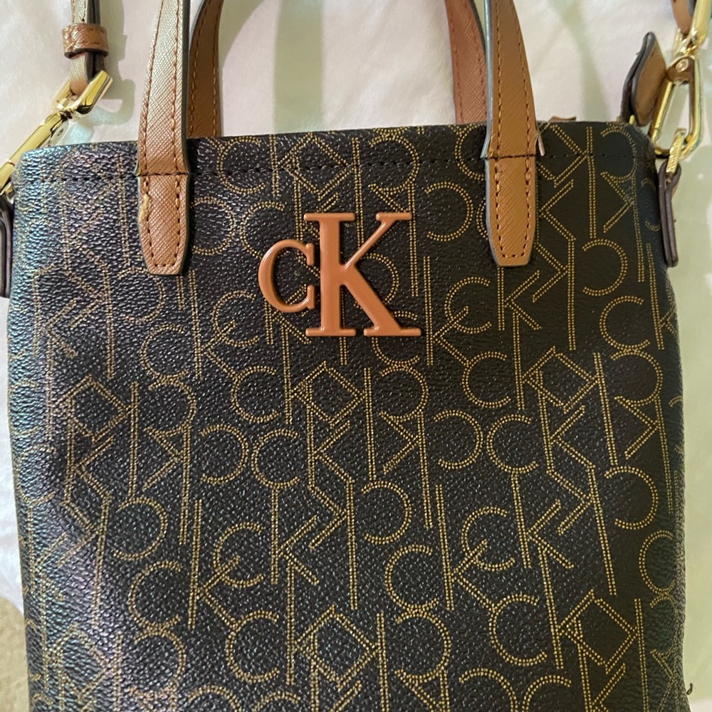 Calvin Klein Crossbody Bag